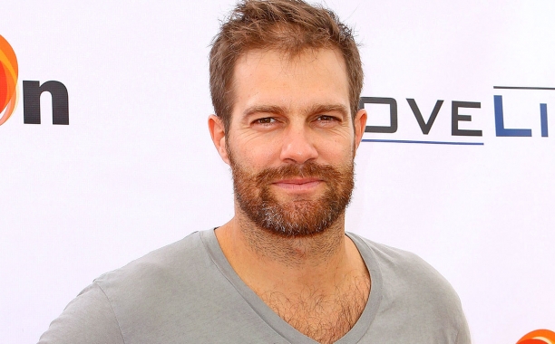 Geoff Stults