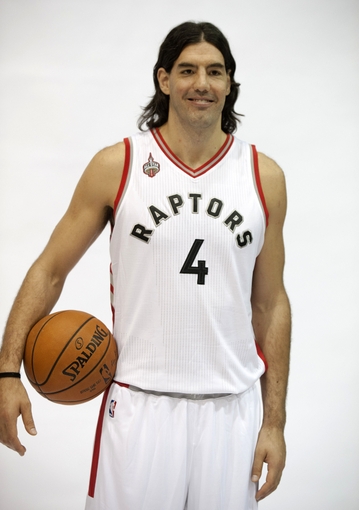 Luis Scola