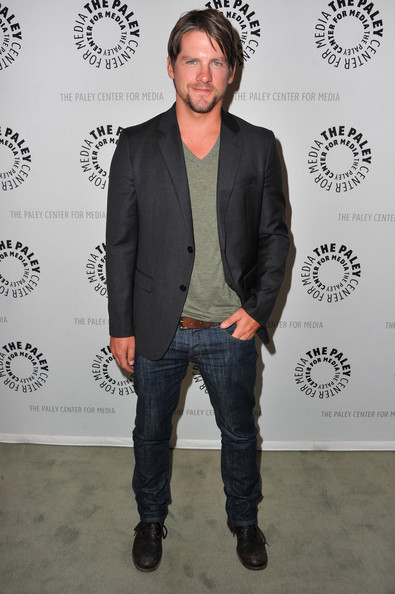 Zachary Knighton