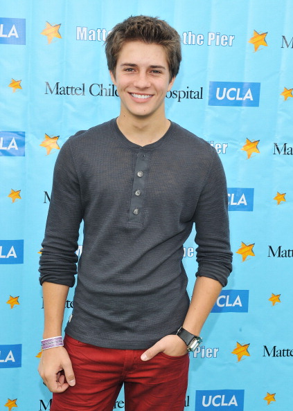 Billy Unger