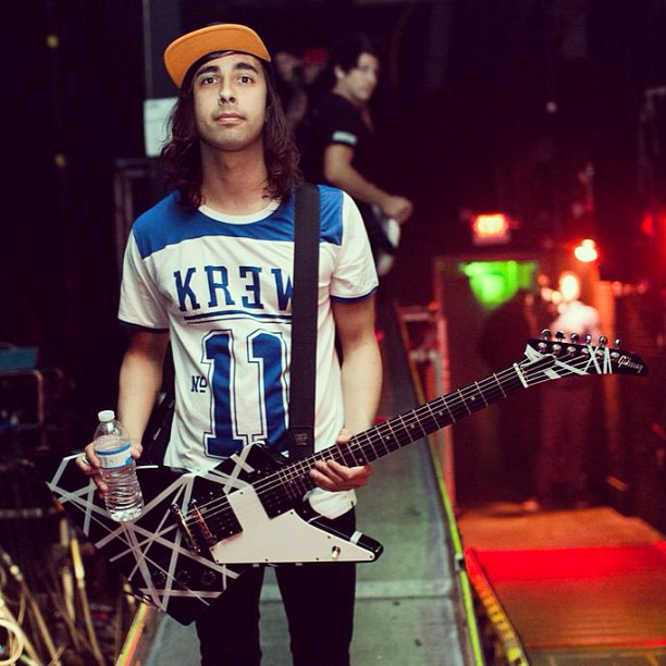 Vic Fuentes 