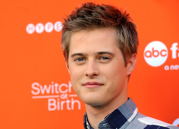 Lucas Grabeel