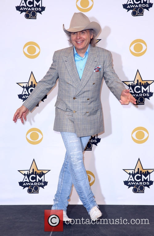 Dwight Yoakam