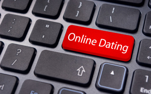 The New Dating Game : Tips for Internet Dating