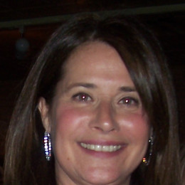 Lorraine Bracco profile picture