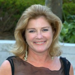 Kate Mulgrew profile picture