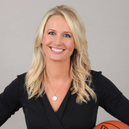 Sarah Kustok profile picture