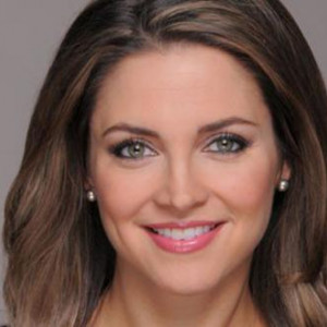 Paula Faris