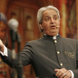 Benny Hinn profile picture
