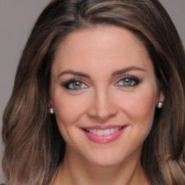 Paula Faris profile picture