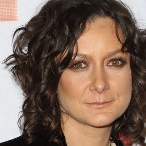 Sara Gilbert
