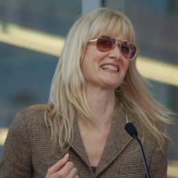 Laura Dern profile picture