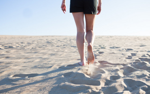 Walking on the sand is good for your health