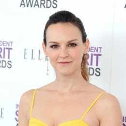 Carla Gallo profile picture