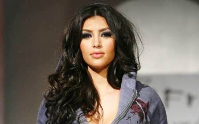 Kim Kardashian responds to the rumours that want her pregnant with twins