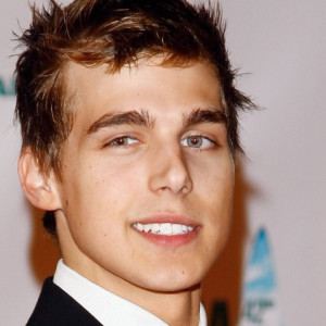 Cody Linley