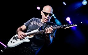 Joe Satriani