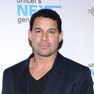 Jon Huertas
