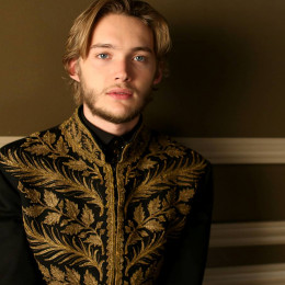 Toby Regbo profile picture