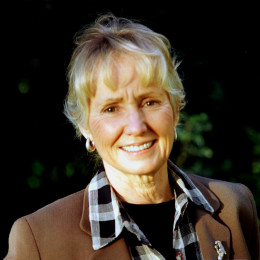 Lola Van Wagenen profile picture