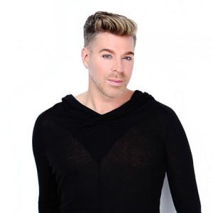 Chaz Dean