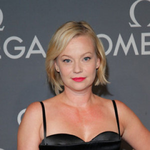 Samantha Mathis