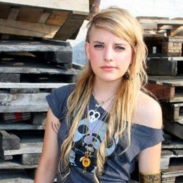 Juliet Simms profile picture