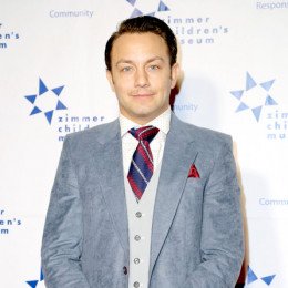 Jonathan Sadowski profile picture