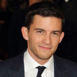 Jonathan Bailey profile picture