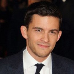 Jonathan Bailey profile picture