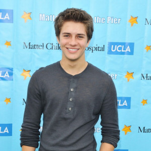 Billy Unger