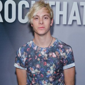 Riker Lynch