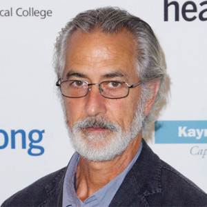David Strathairn