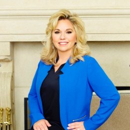 Julie Chrisley profile picture