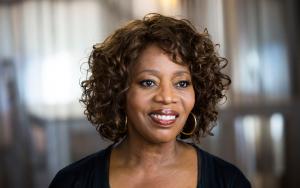 Alfre Woodard profile picture