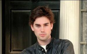 Next photo of Drew Fuller