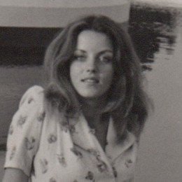 Carole Randall profile picture
