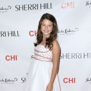 Bella Robertson 