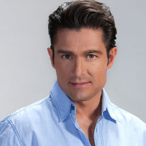Fernando Colunga
