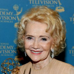 Agnes Nixon profile picture