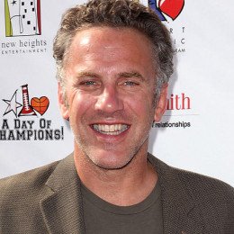 Neil Everett profile picture
