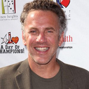 Neil Everett