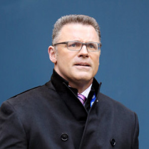 Howie Long
