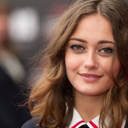 Ella Purnell profile picture