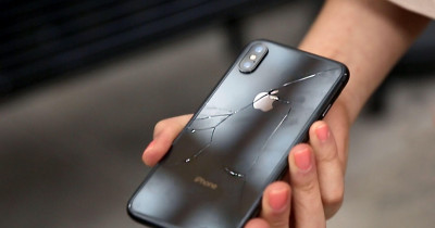 The iPhone XS shows some conflicting 'drop test' results!