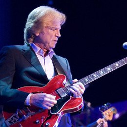 Justin Hayward profile picture