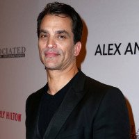 Jonathan Schaech