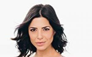 Cindy Sampson age, art, husband, look, hairstyle, dress, dating ...