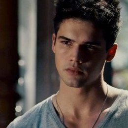 Steven Strait profile picture