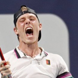 Denis Shapovalov profile picture